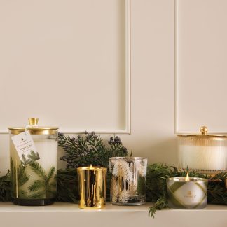 Frasier Fir? Gilded Frosted Wood Grain Candle