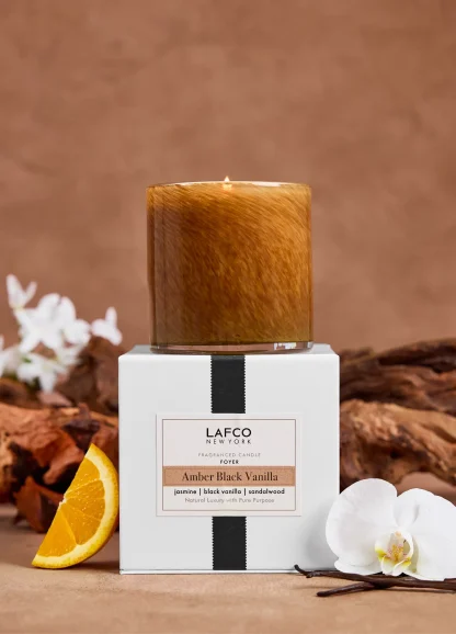Amber Black Vanilla Signature Candle