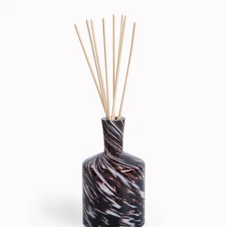 Saffron Sandalwood Signature Reed Diffuser